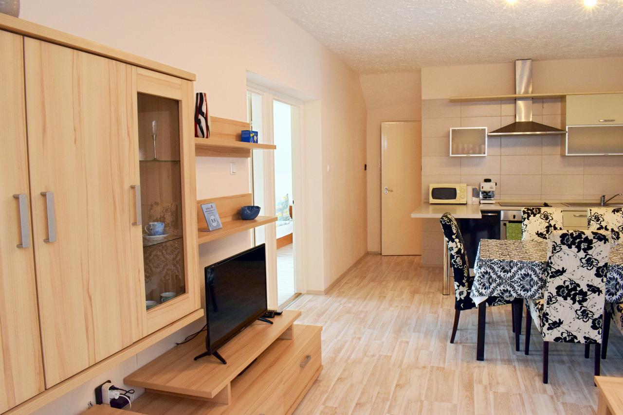 Relax Apartman Zalakaros Exterior foto